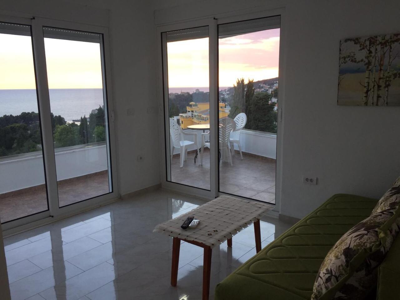 Idealhouse Apartments Ulcinj Eksteriør billede